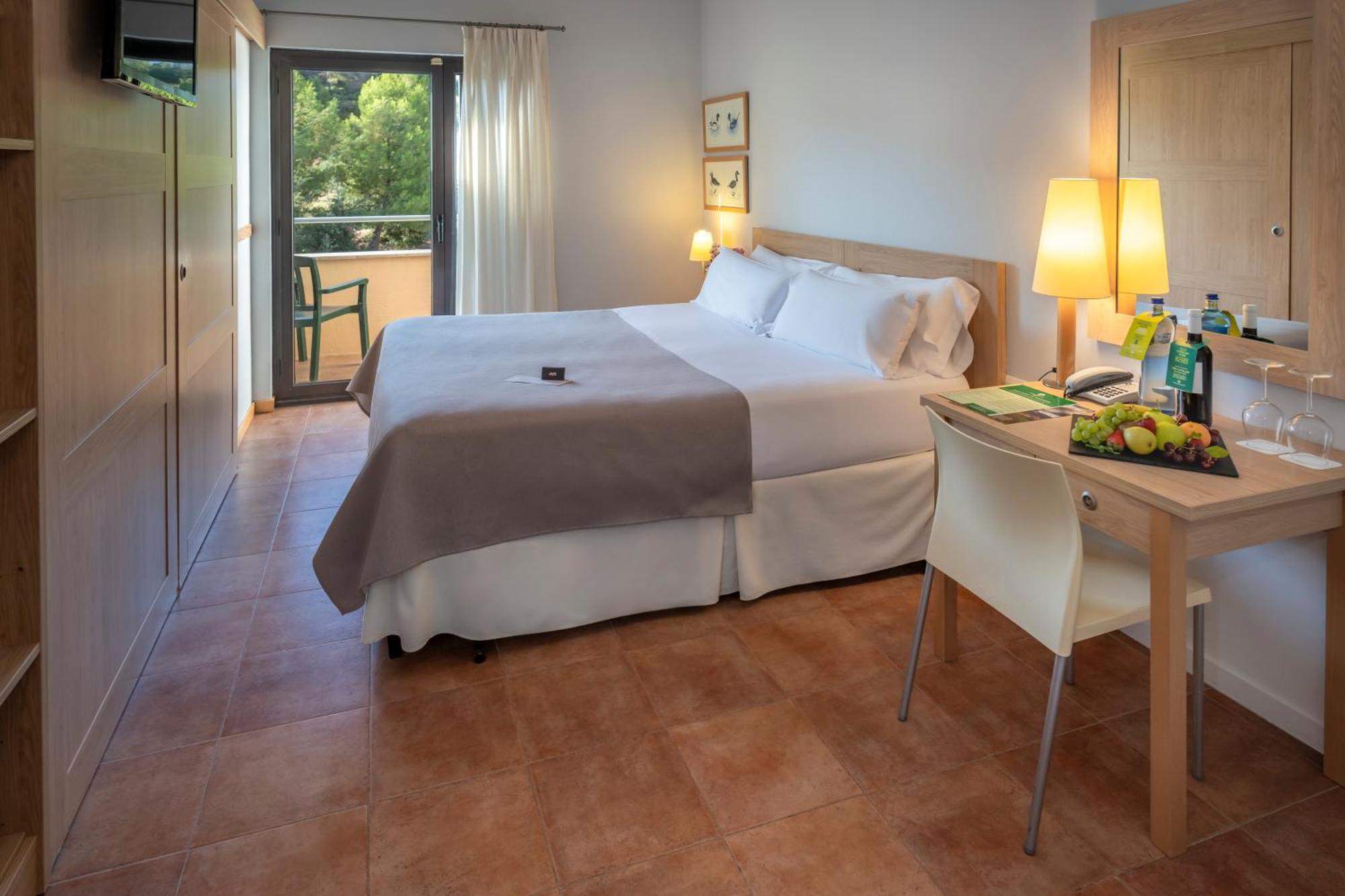 Hotel & Resort Vilar Rural D'Arnes By Serhs Hotels Sant Carlos de la Ràpita Екстериор снимка