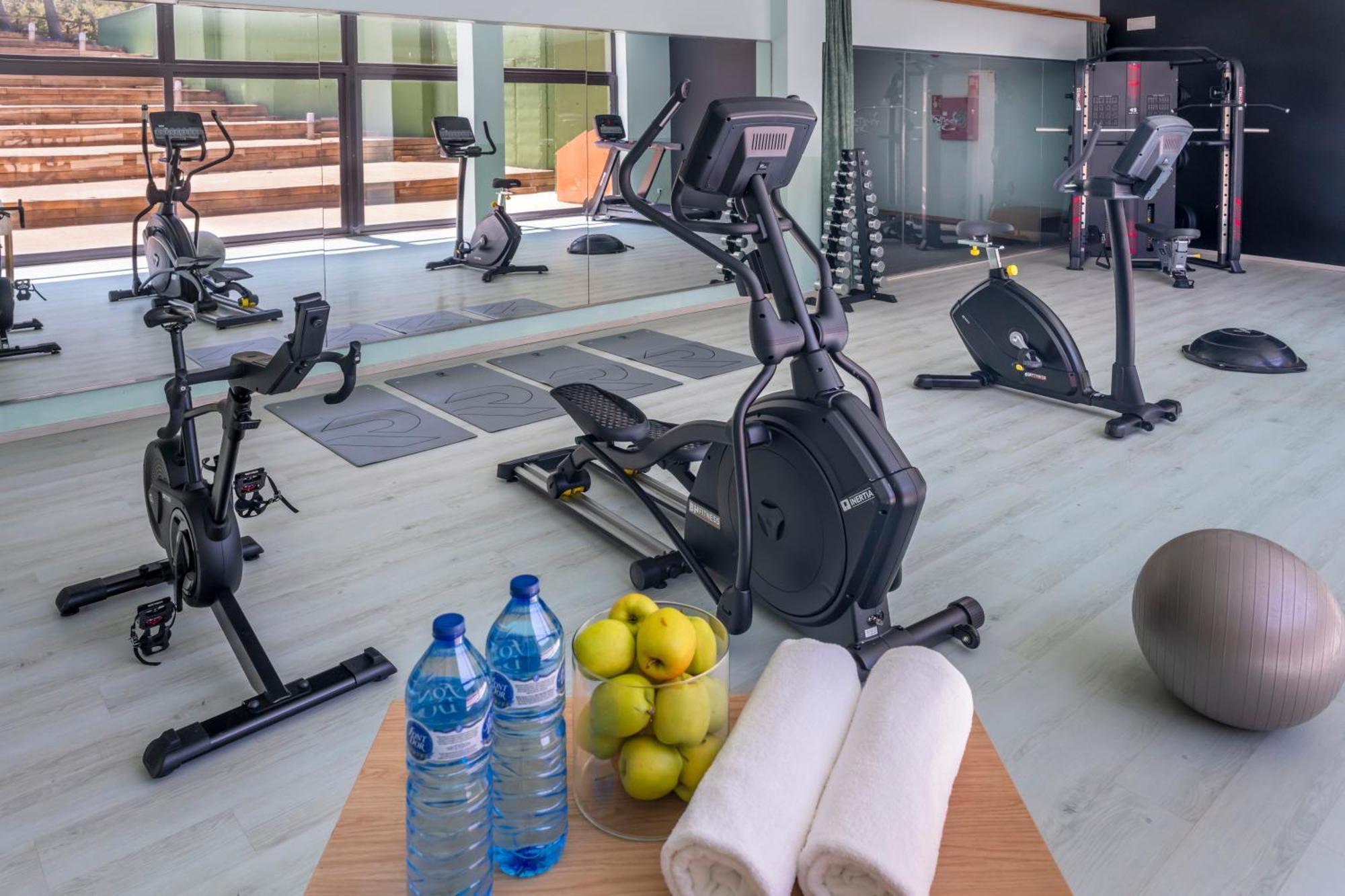 Hotel & Resort Vilar Rural D'Arnes By Serhs Hotels Sant Carlos de la Ràpita Екстериор снимка