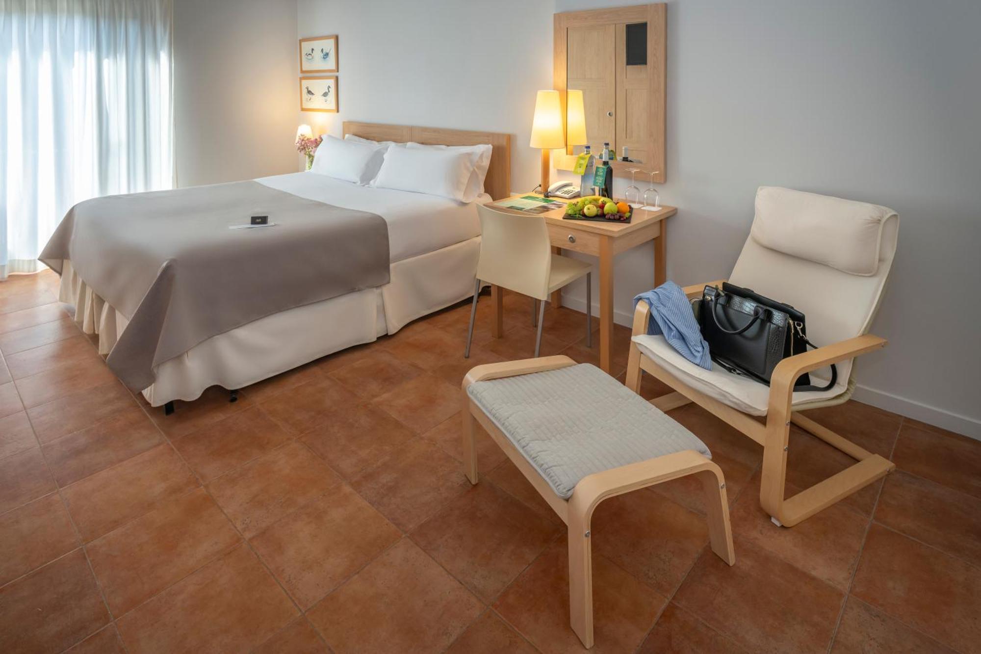 Hotel & Resort Vilar Rural D'Arnes By Serhs Hotels Sant Carlos de la Ràpita Стая снимка